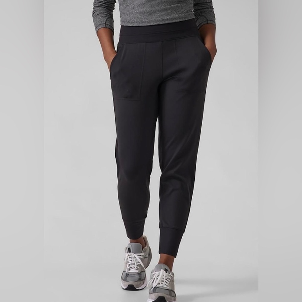 Athleta Venice joggers - barely worn
